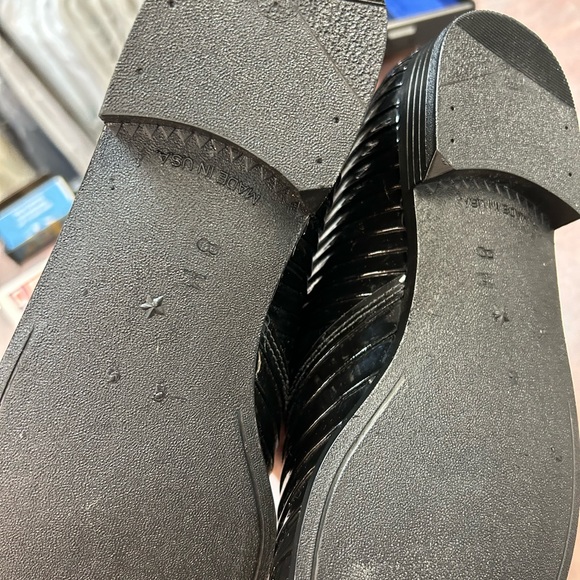 NWT Vintage Black Patent Slip On Shoes - Picture 5 of 5